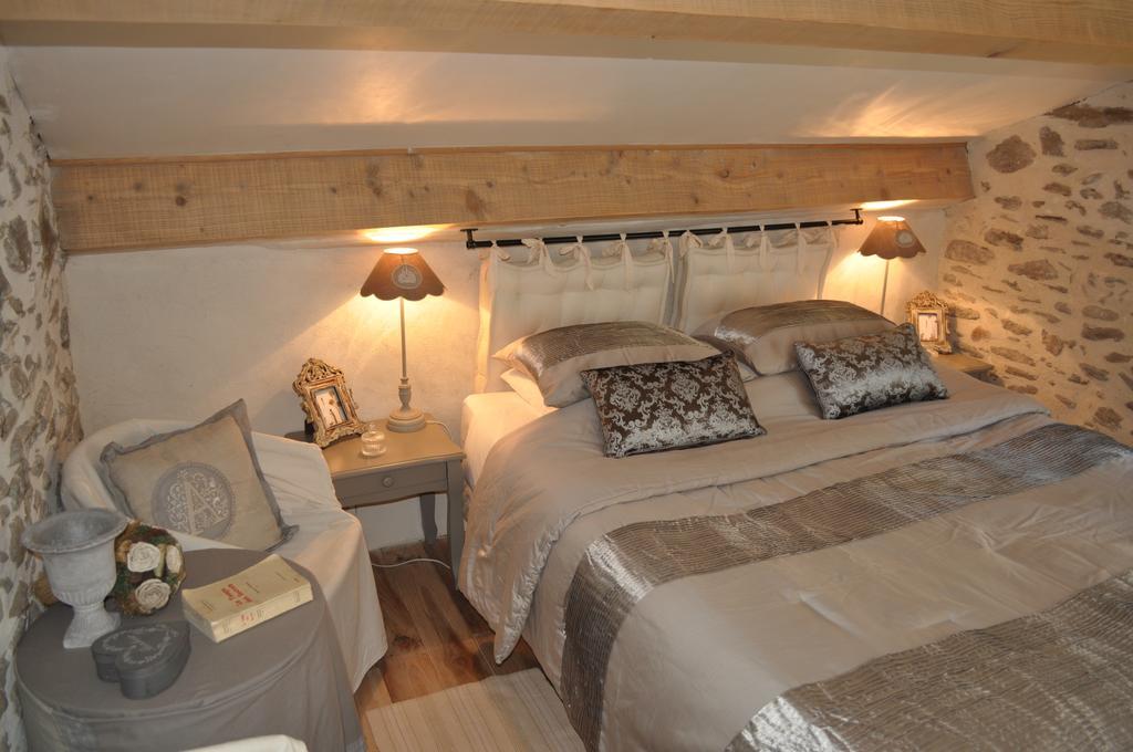 La Ribeyrette Bed & Breakfast Chamborigaud Room photo